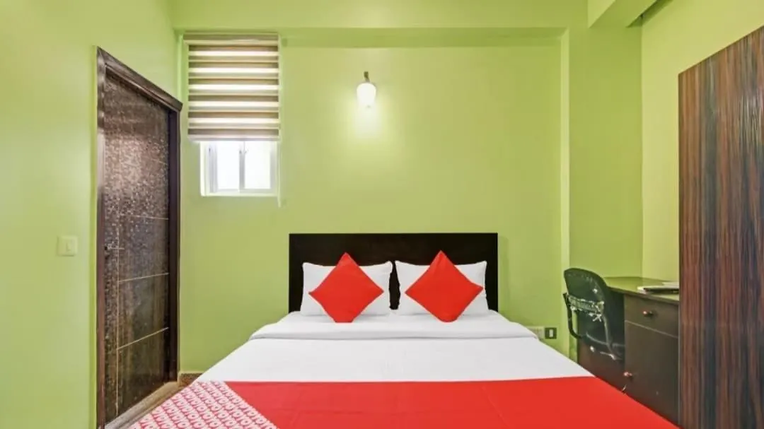 Rising Star 2 Hotel Gurgaon