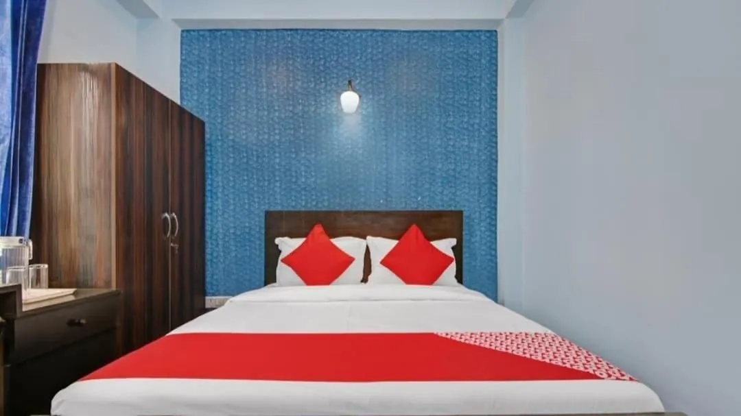 Rising Star 2 Hotel Gurgaon India